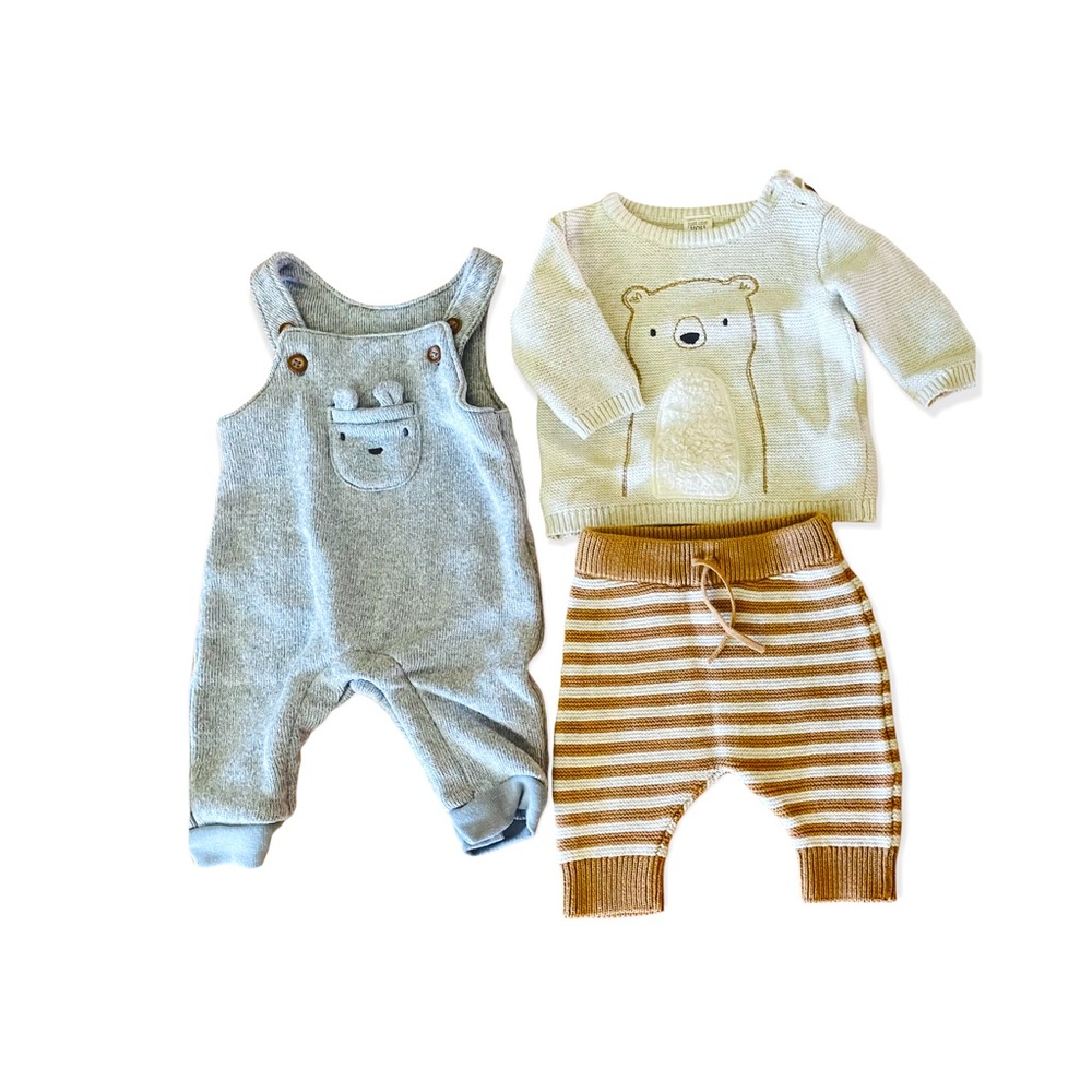 2 Piece Set With Sweater and Pants and Overalls